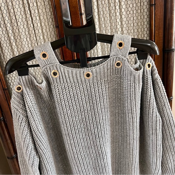 Elan Cold Shoulder Sweater - Picture 2 of 7